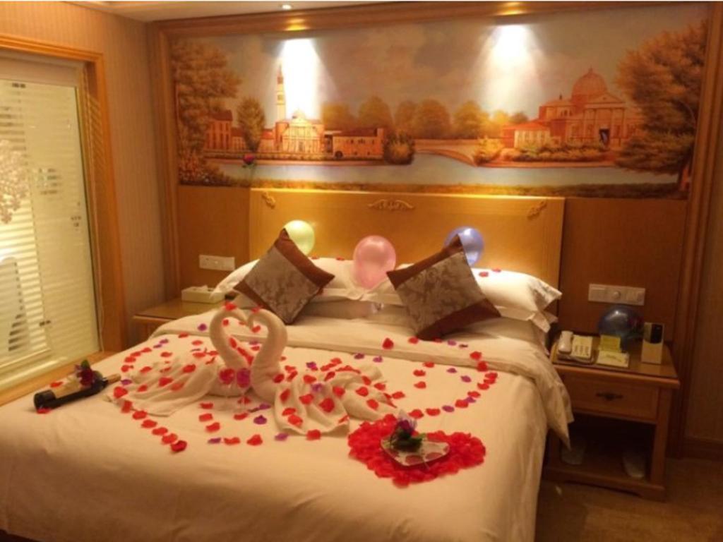 Vienna International Hotel Lhasa Potala Palace מראה חיצוני תמונה