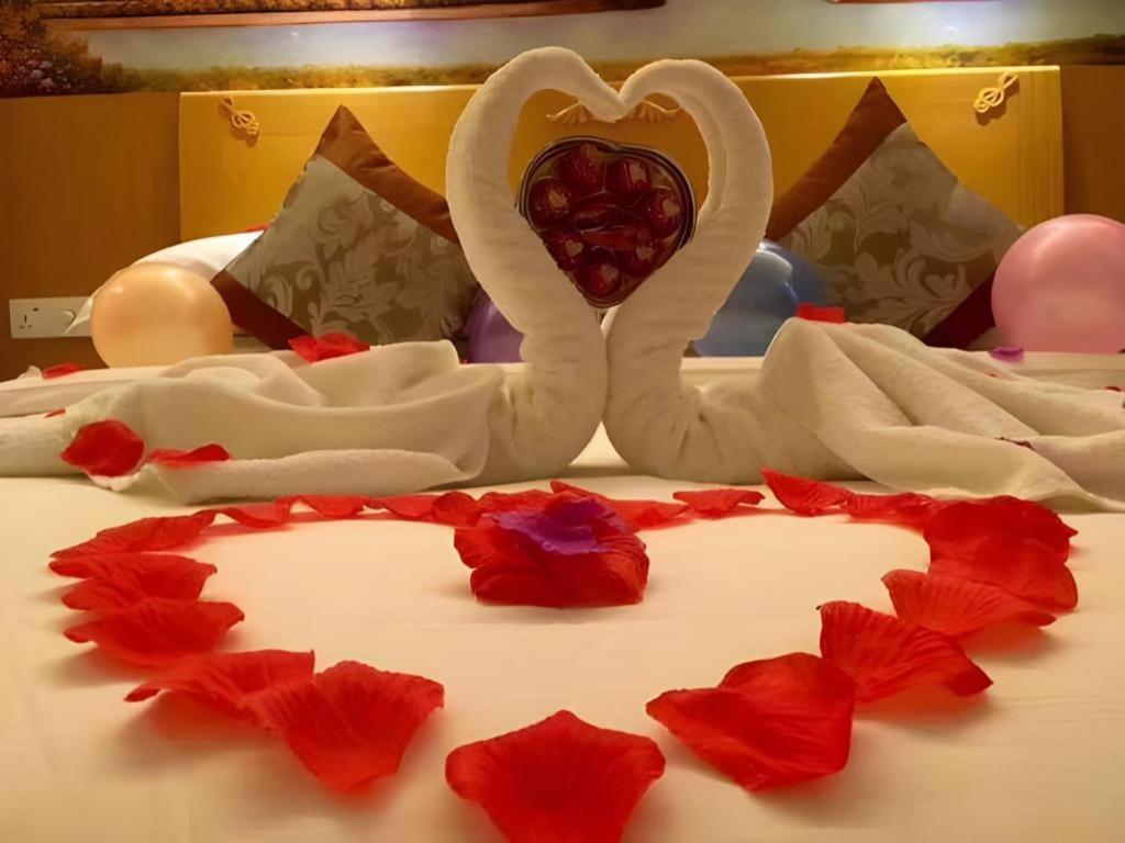 Vienna International Hotel Lhasa Potala Palace מראה חיצוני תמונה